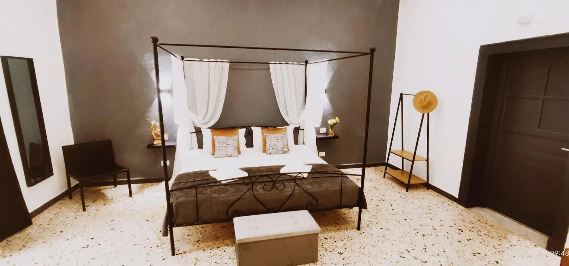 Demasiantval House Palermo