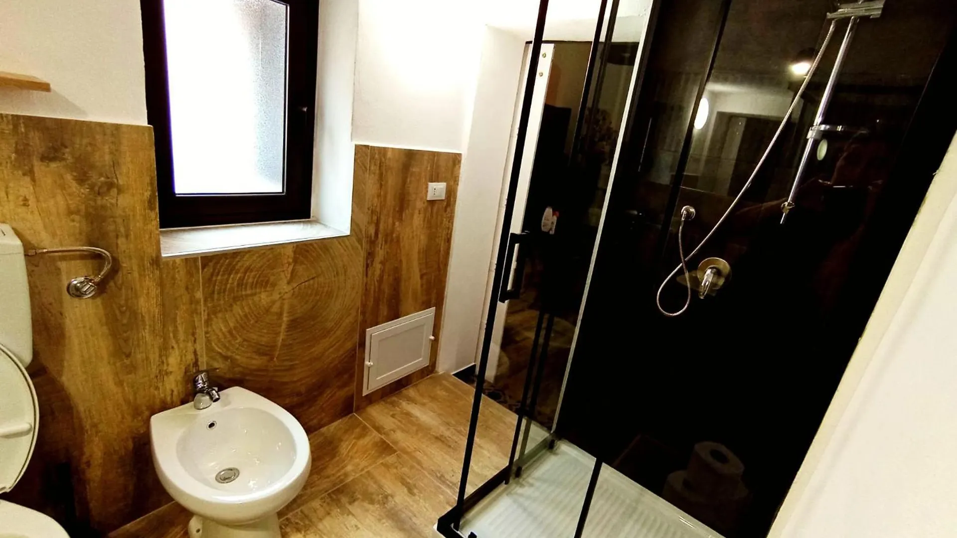 Demasiantval House Palermo Apartment