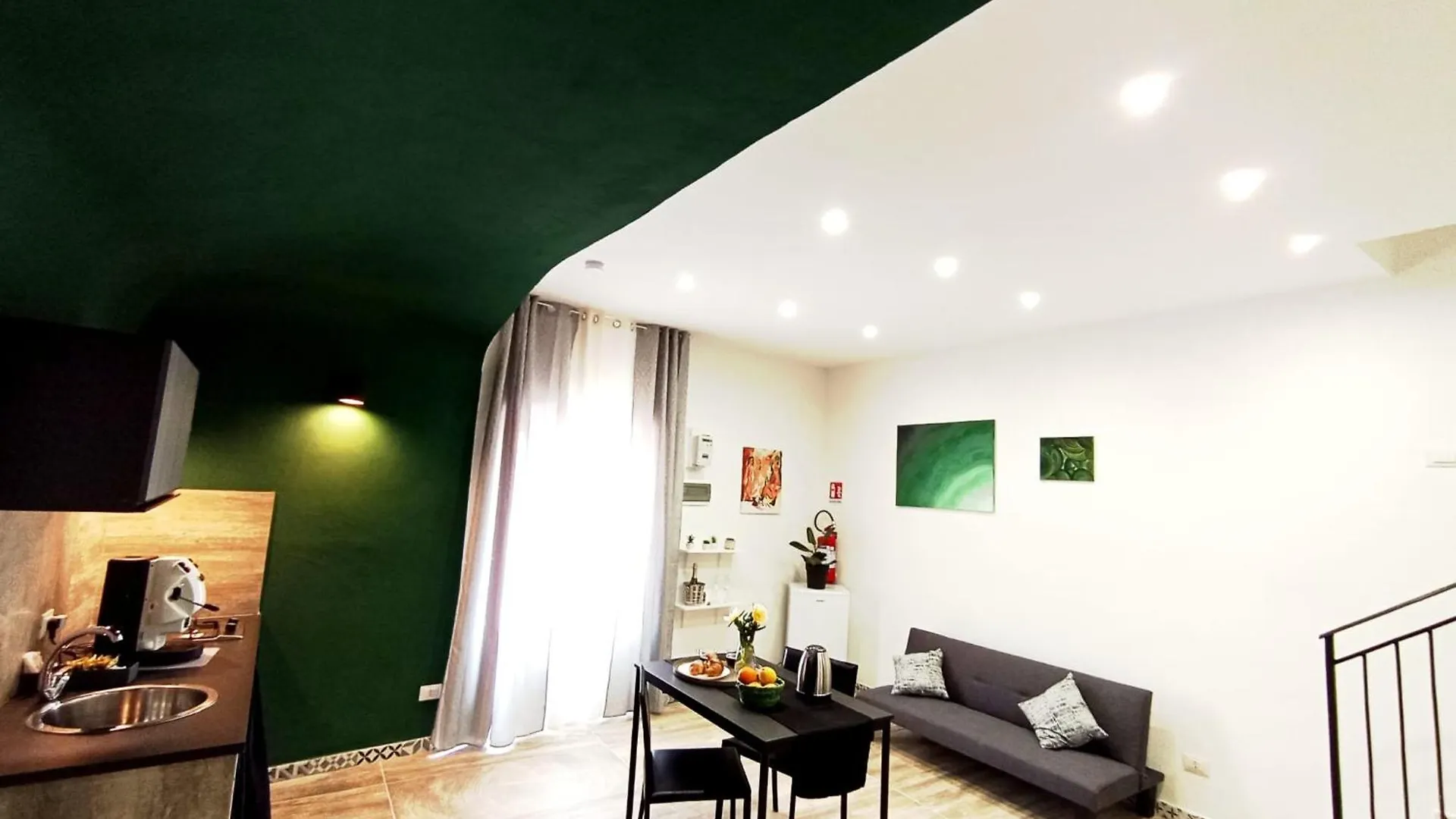 Demasiantval House Palermo Apartment