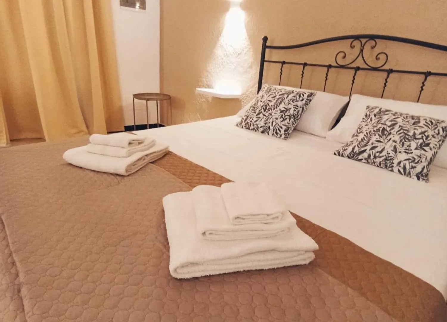 Demasiantval House Palermo Apartment