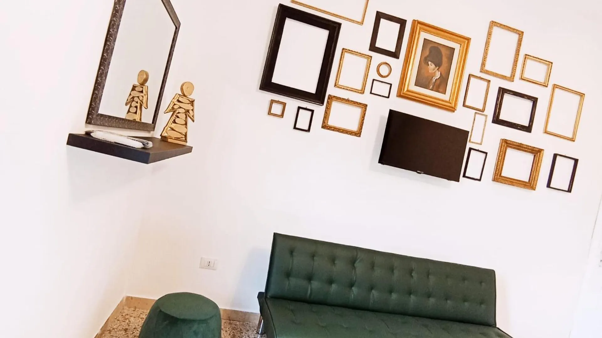 Apartment Demasiantval House Palermo Italy